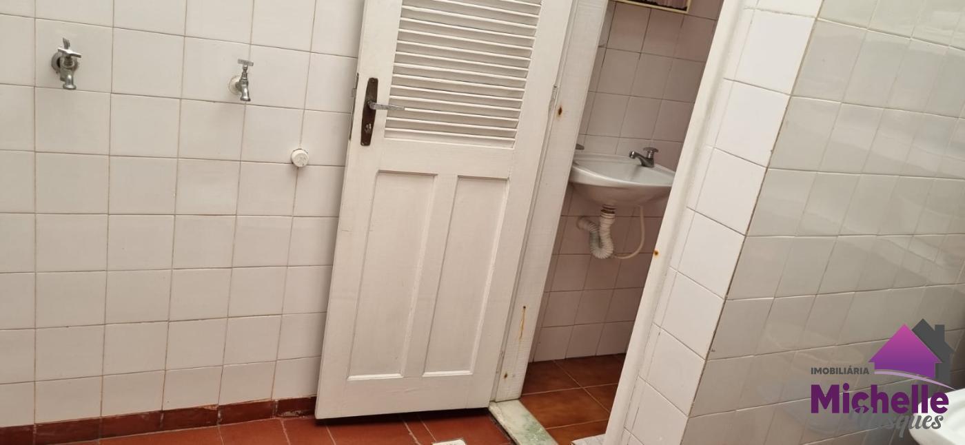 Casa à venda com 2 quartos, 120m² - Foto 25