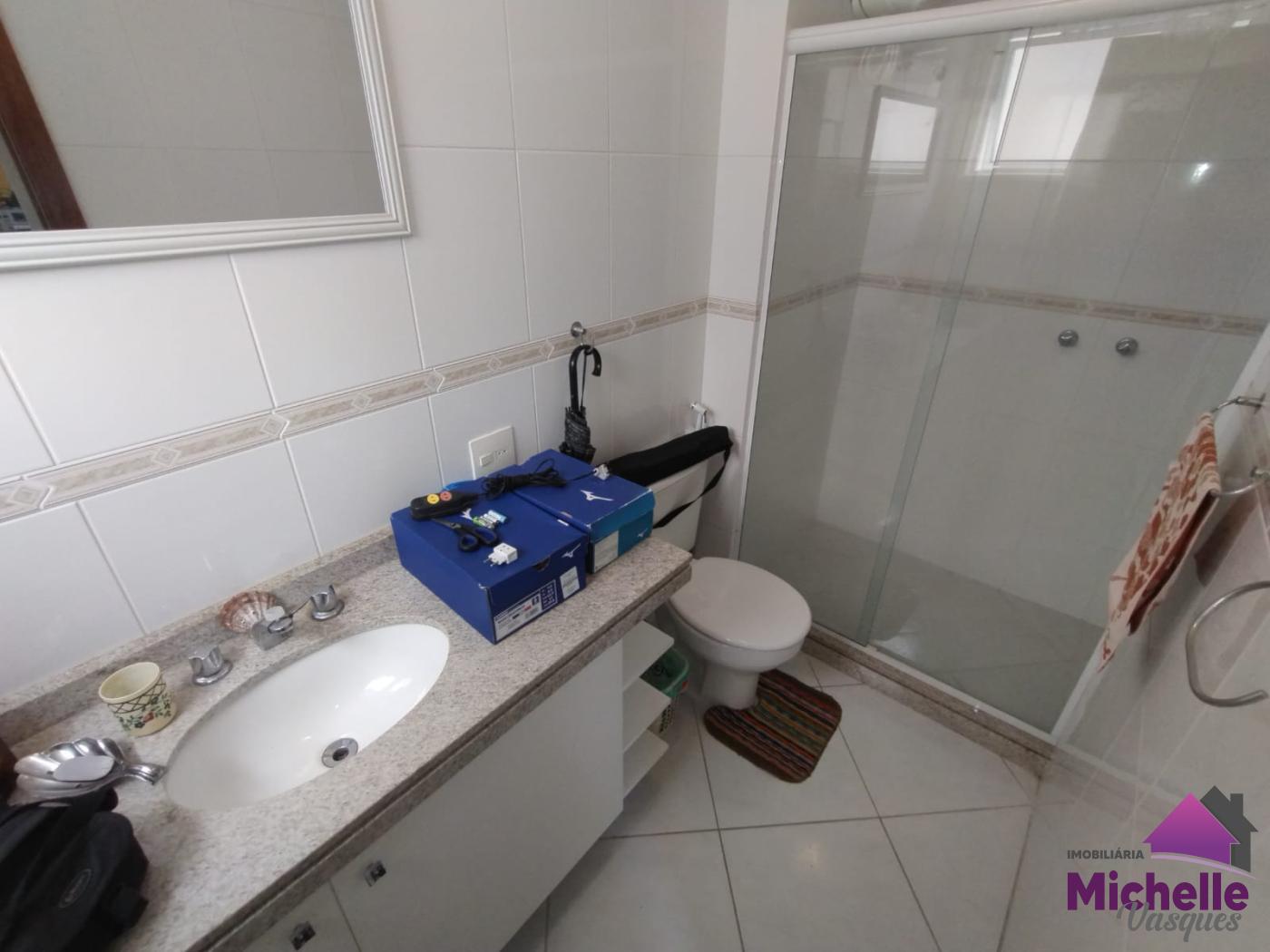 Apartamento à venda com 3 quartos - Foto 12