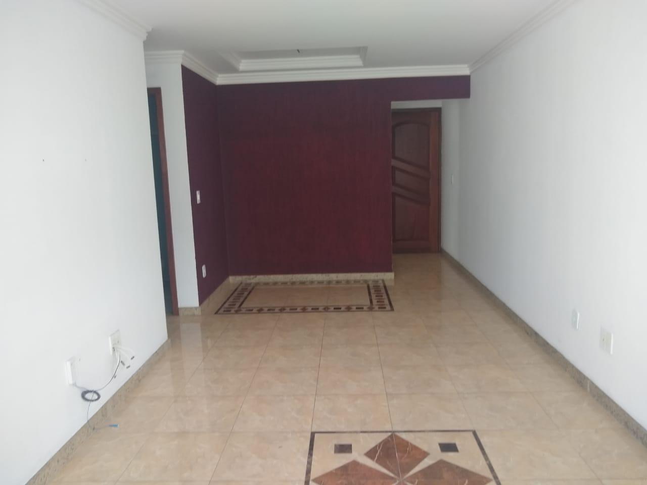 Apartamento à venda com 2 quartos - Foto 1