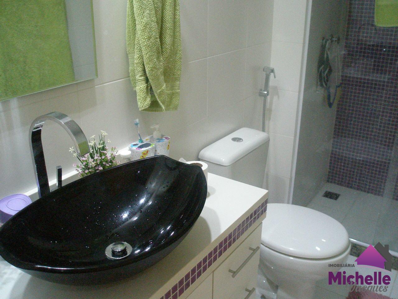 Apartamento à venda com 3 quartos - Foto 13