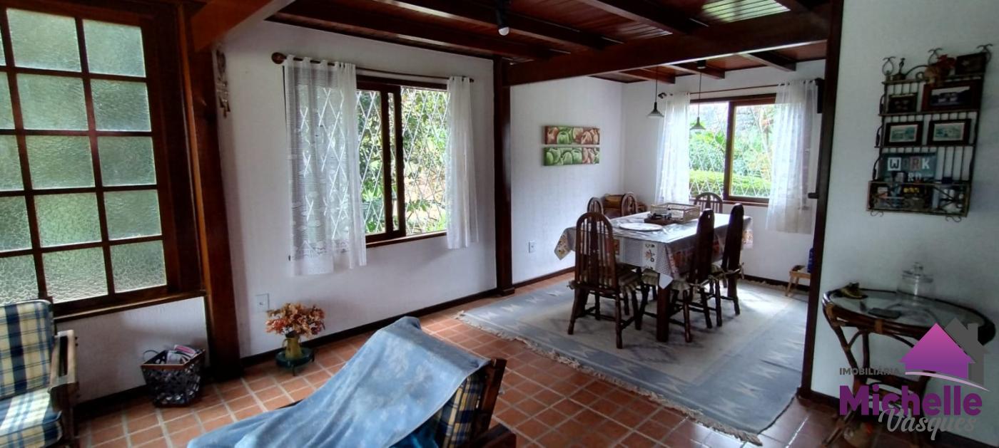 Casa à venda com 5 quartos, 832m² - Foto 2