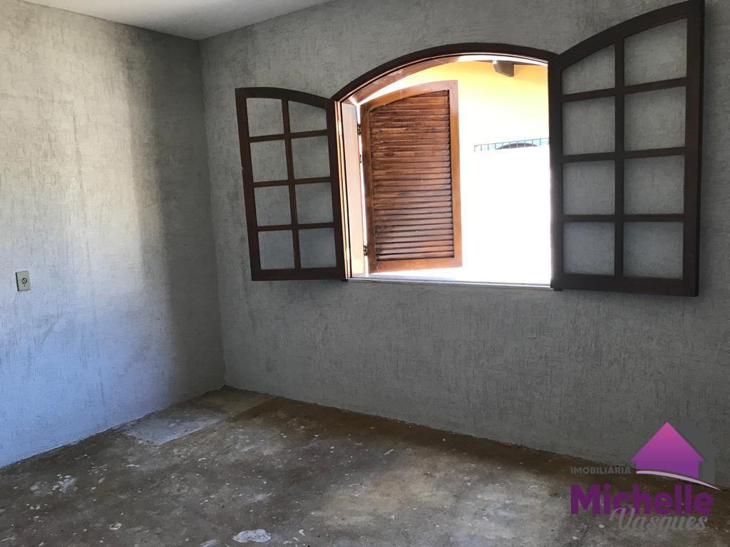 Casa à venda com 2 quartos, 800m² - Foto 12