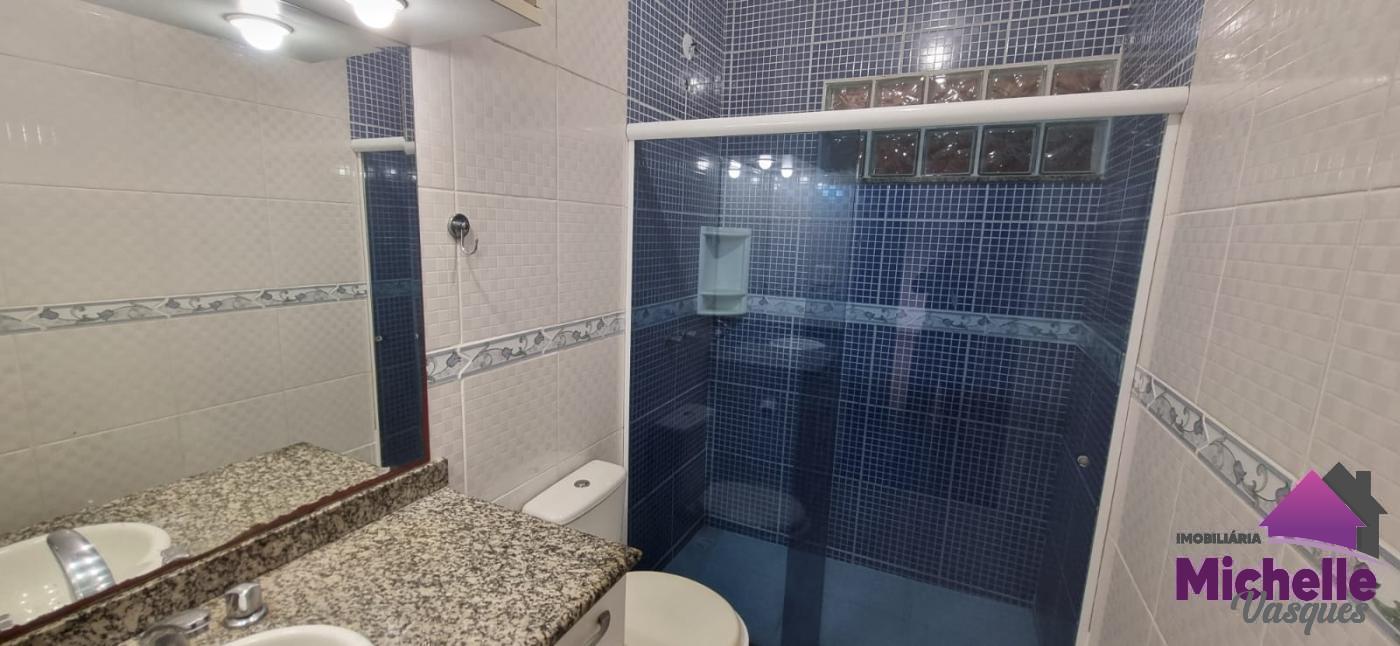 Casa à venda com 3 quartos, 450m² - Foto 14