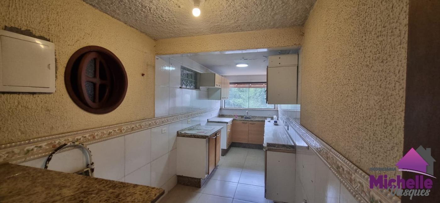 Casa à venda com 3 quartos, 450m² - Foto 19