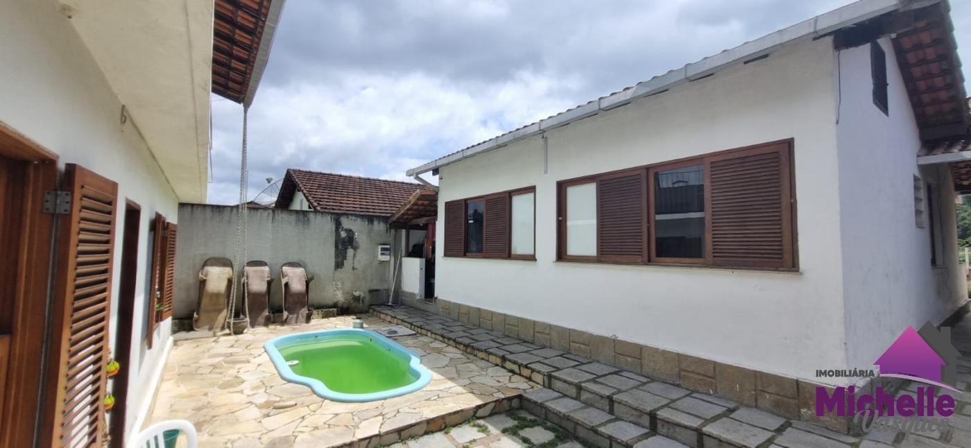 Casa à venda com 3 quartos, 480m² - Foto 23