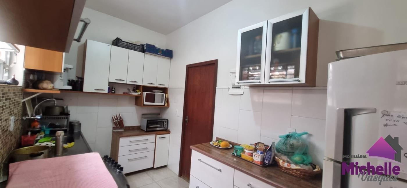 Casa à venda com 3 quartos, 480m² - Foto 20